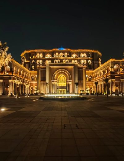Mandarin Oriental Abu Dhabi buidling from outside