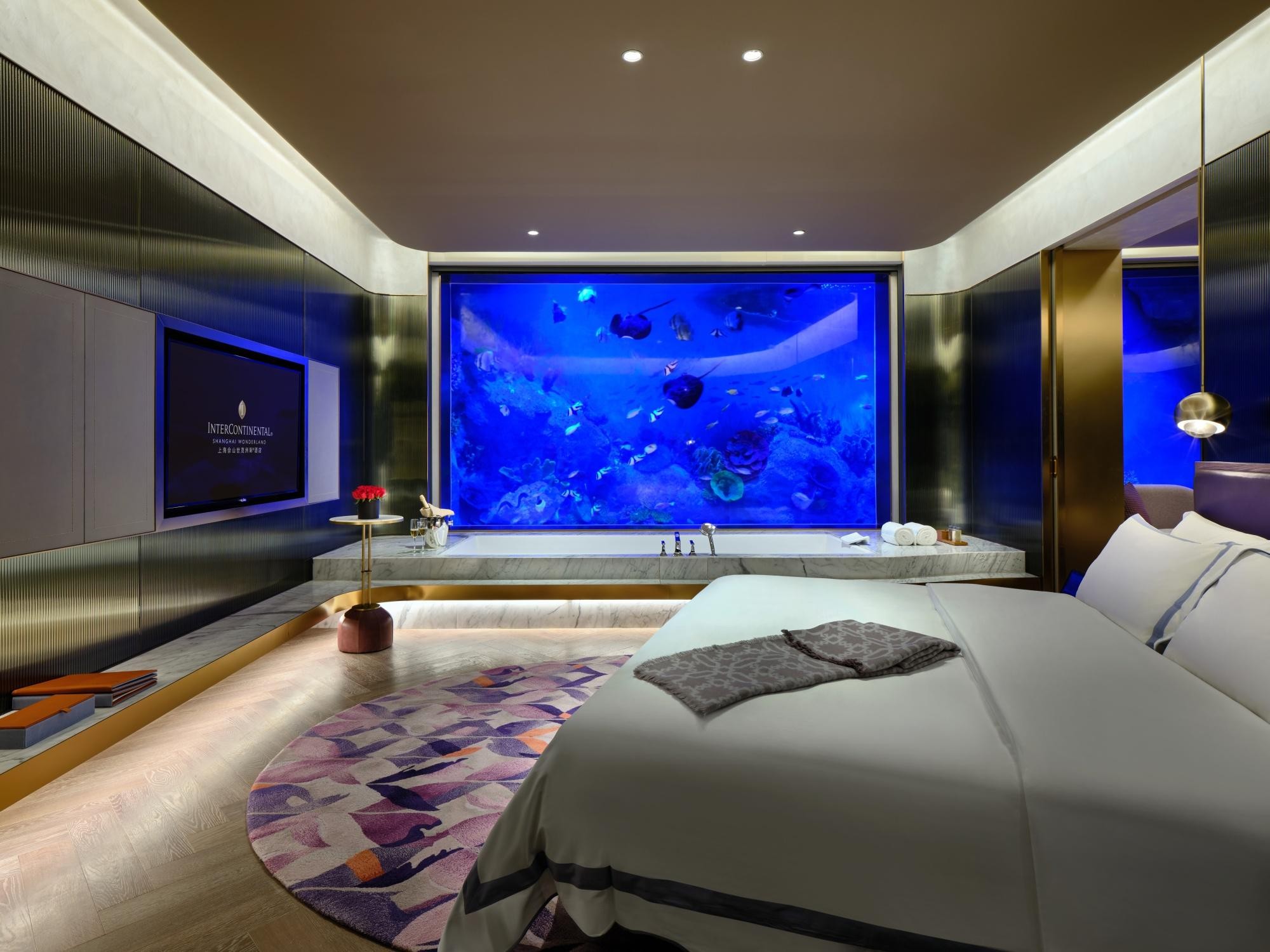 InterContinental Shanghai Wonderland Underwater Suite